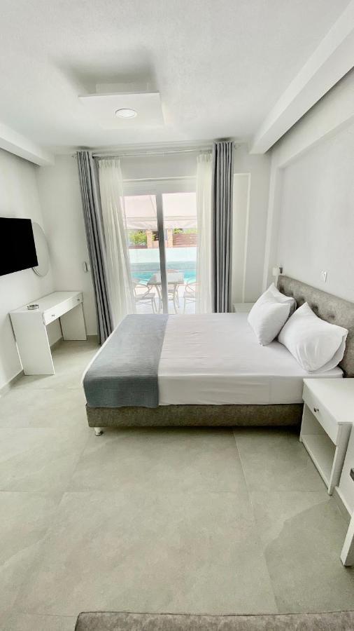 Interni Luxury Living Apartment Nikiti  Exterior photo