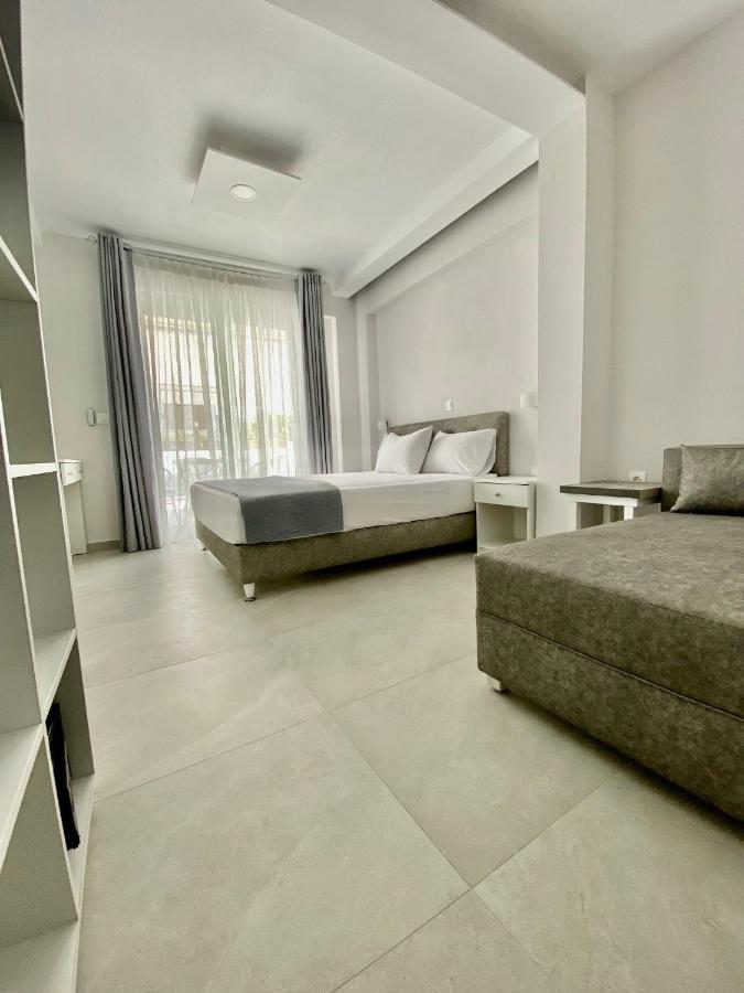 Interni Luxury Living Apartment Nikiti  Exterior photo